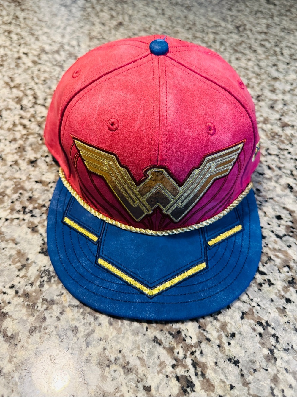 New Era Wonder Woman 7 3/4